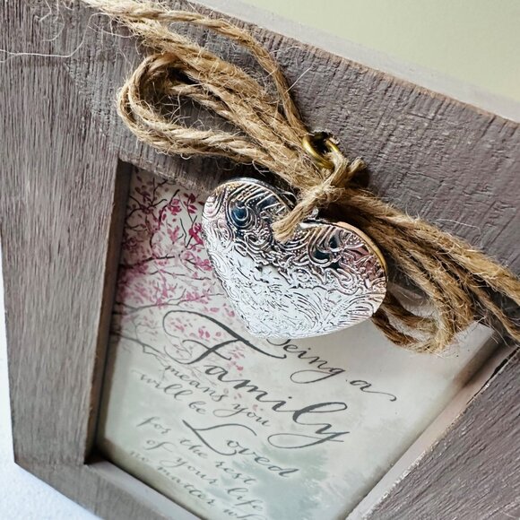 Family Love Picture Frame Rustic Distressed Home Decoration Valentine Heart - Picture 2 of 14